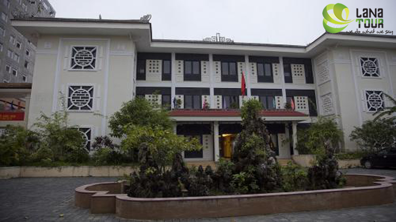 VILLA HUE